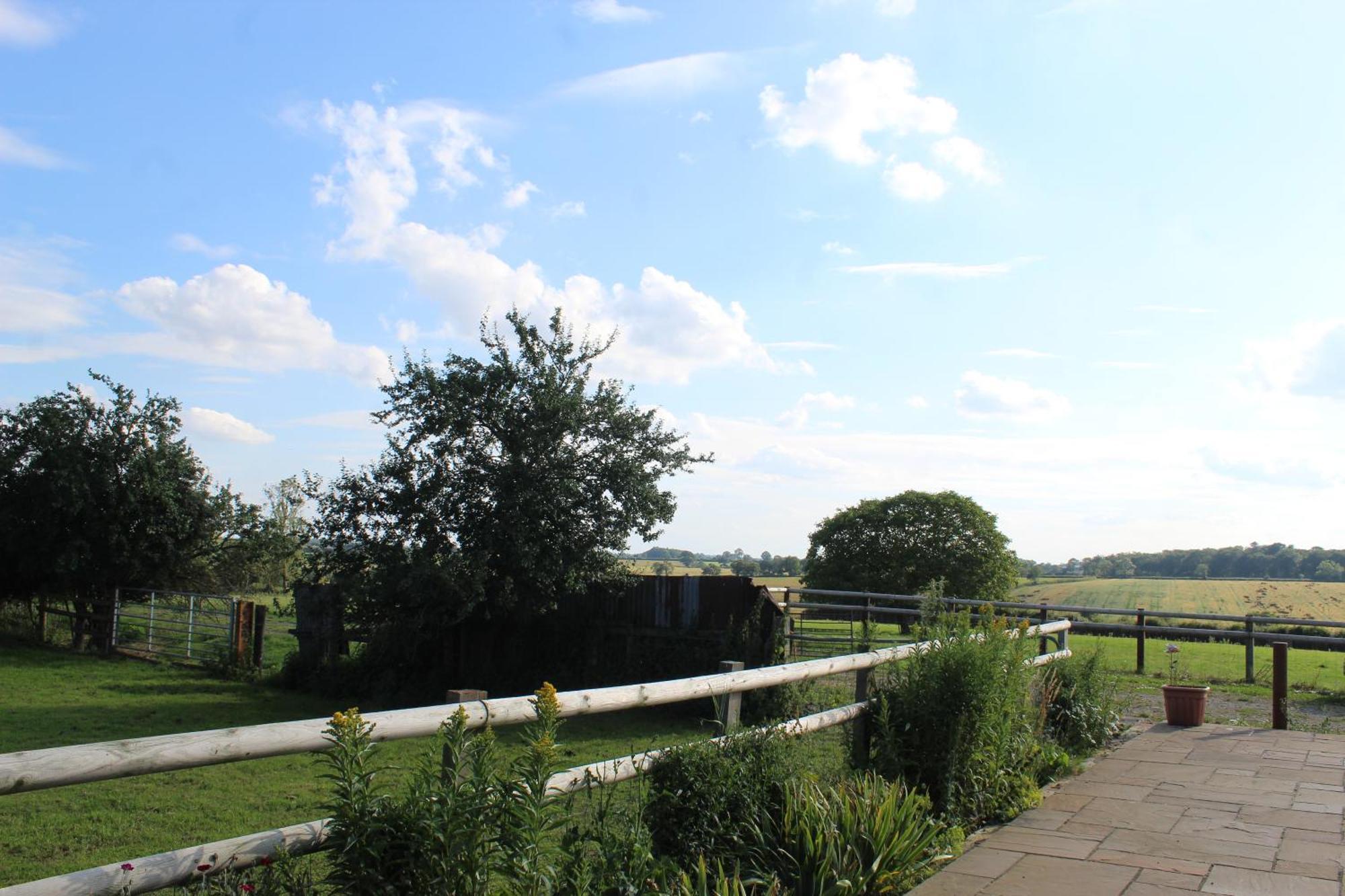 Parkfields Barns Self Catering Accommodation Buckingham Exterior photo