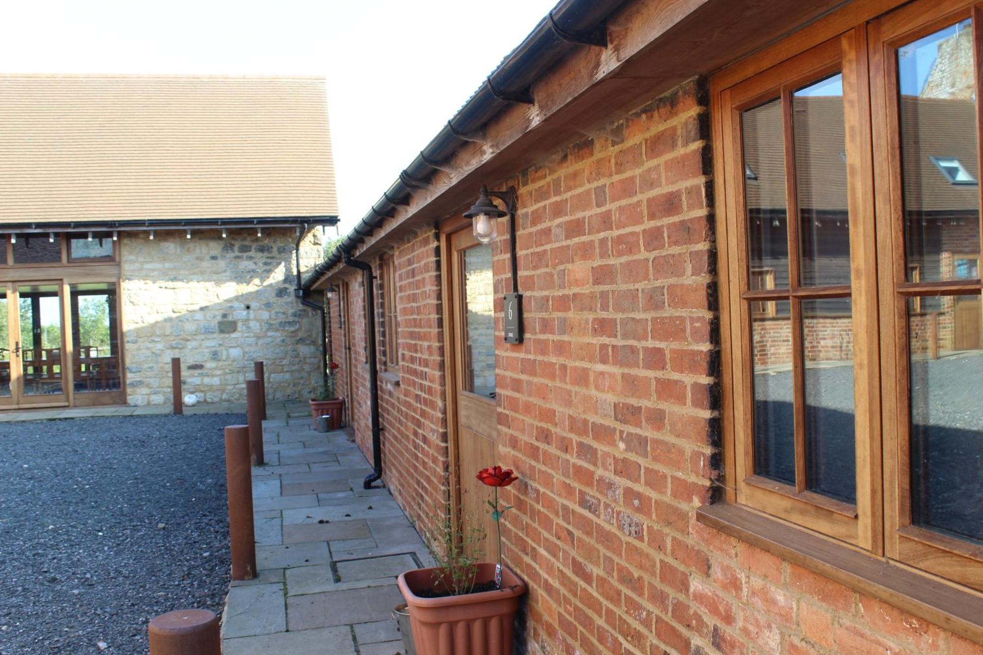 Parkfields Barns Self Catering Accommodation Buckingham Exterior photo