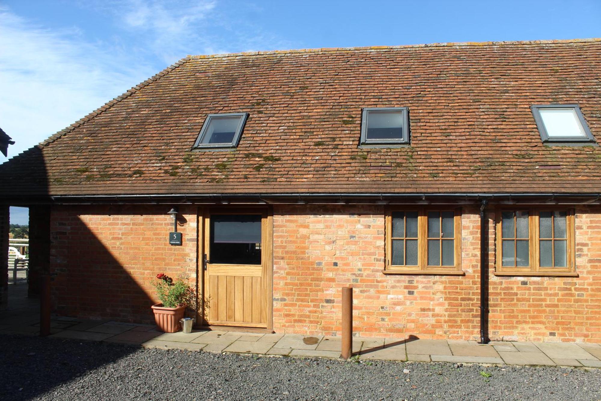 Parkfields Barns Self Catering Accommodation Buckingham Exterior photo